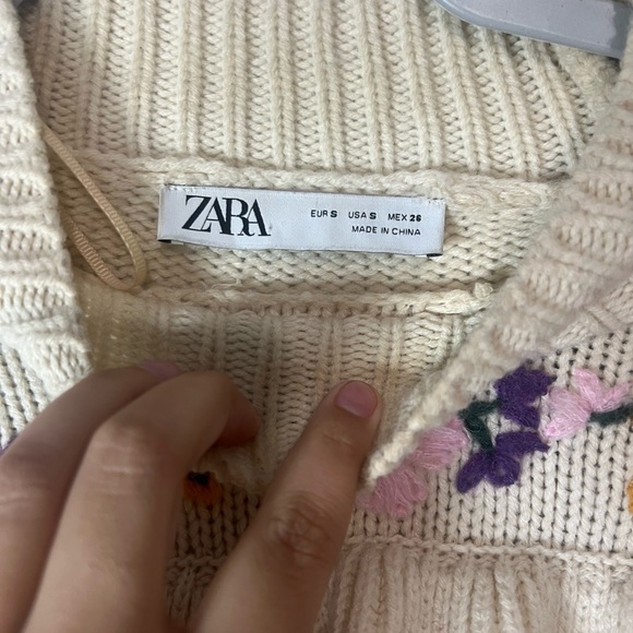 Zara Cream Knit Sweater with Purple Floral Accents - Picture 3 of 5